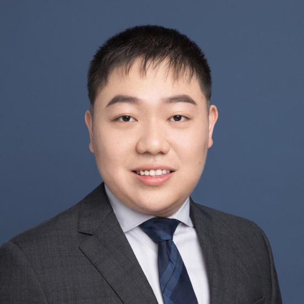 长胜证券 美股尾盘发力！道指涨超600点，黄金攻克3200美元