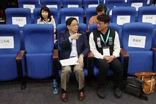 股点网 现身反罢免！管中闵怒轰民进党：创造一批“鸟民意”